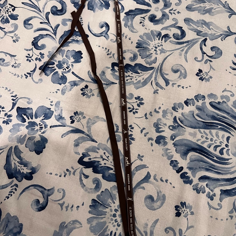 Authentic Hermes Brown Ribbon - Picture 3 of 3
